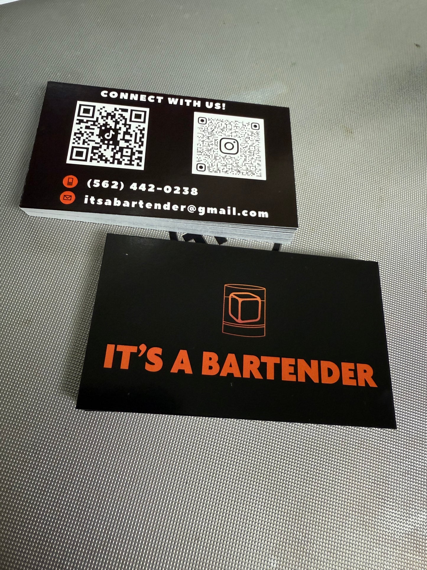 Double-Sided Premium UV Gloss Business Cards – 4/4 Full Color